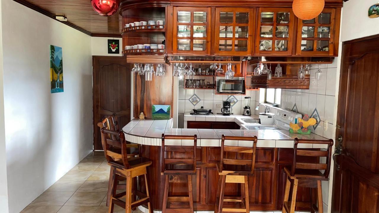 Las Pavitas Cottages La Fortuna Екстер'єр фото