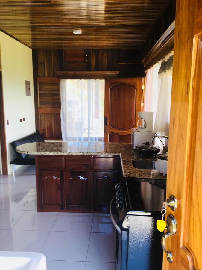 Las Pavitas Cottages La Fortuna Екстер'єр фото