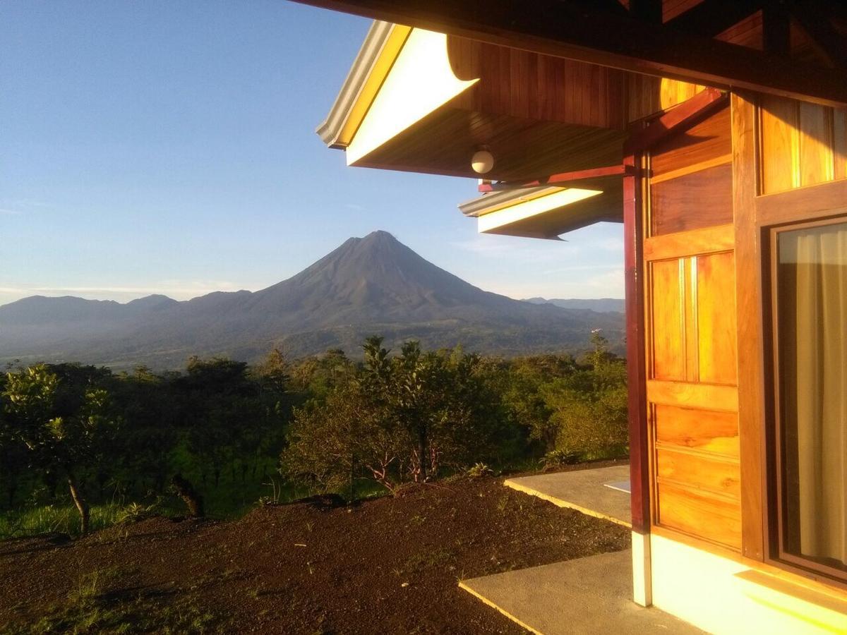 Las Pavitas Cottages La Fortuna Екстер'єр фото