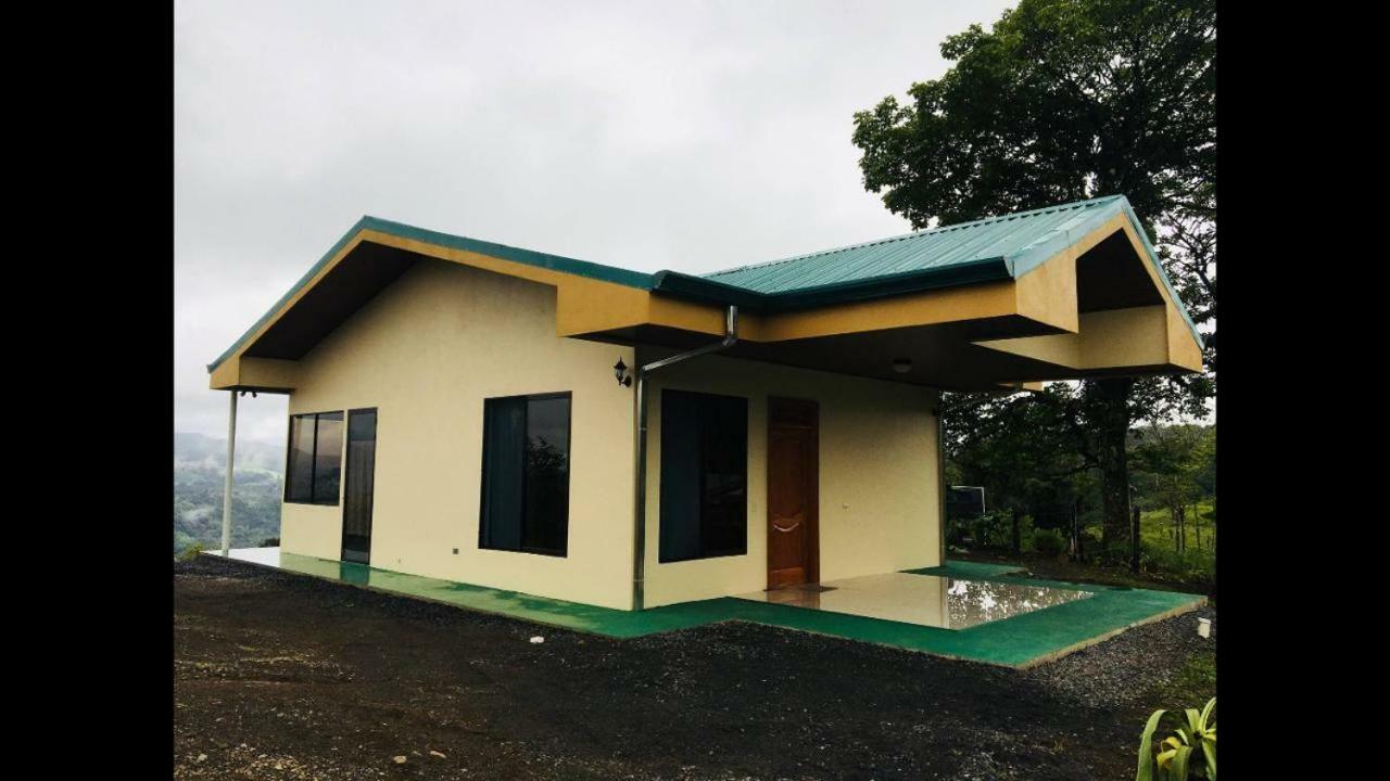 Las Pavitas Cottages La Fortuna Екстер'єр фото