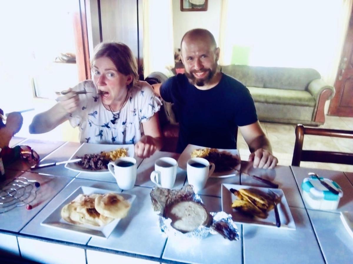 Las Pavitas Cottages La Fortuna Екстер'єр фото
